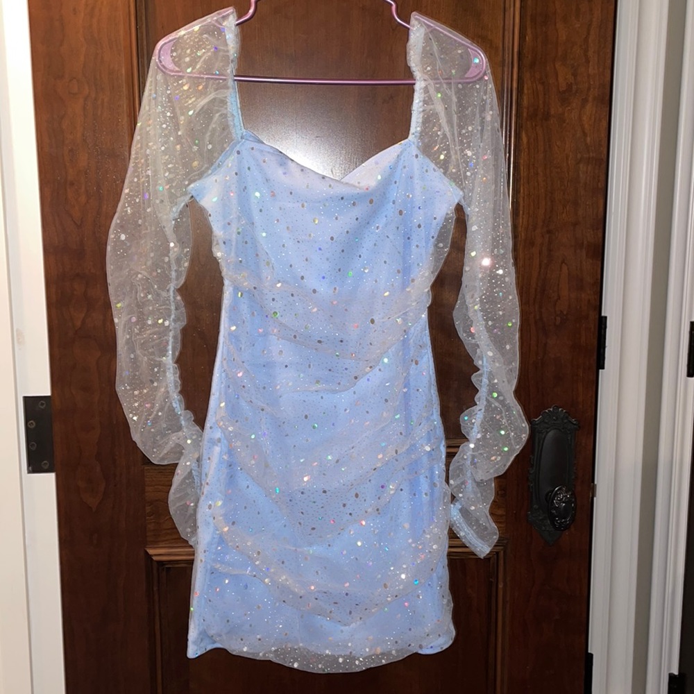 blue dress